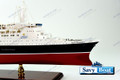 MS QUEEN ELIZABETH II (QE2 LIGHTED OCEAN LINER