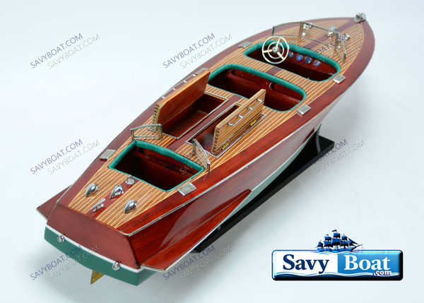HACKER CRAFT CLASSIC SPEED BOAT