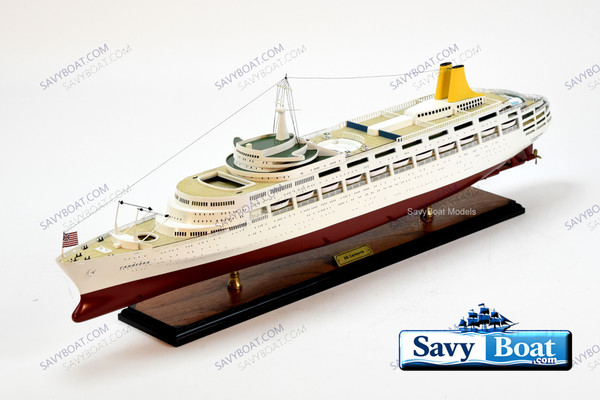 SS CANBERRA OCEAN LINER
