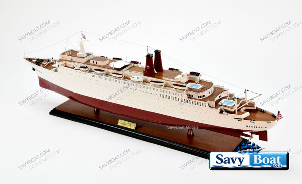 SS HANSEATIC OCEAN LINER