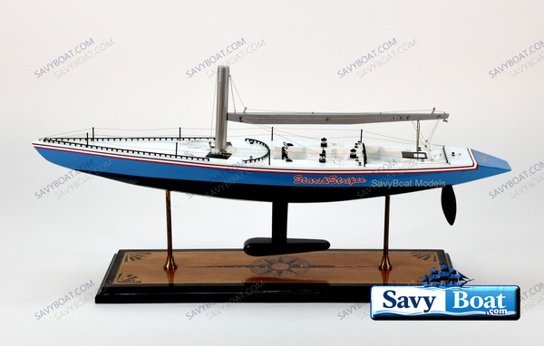 AMERICA'S CUP STARS & STRIPES RACING YACHT