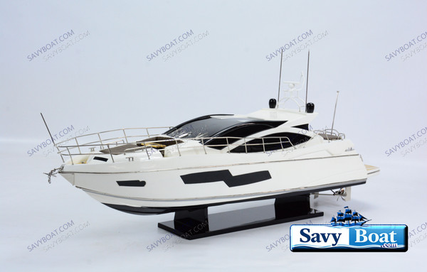 SUNSEEKER PREDATOR 80 MOTORYACHT