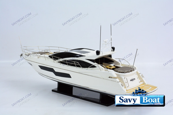SUNSEEKER PREDATOR 80 MOTORYACHT