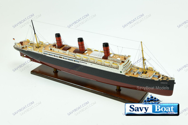 SS IMPERATOR OCEAN LINER
