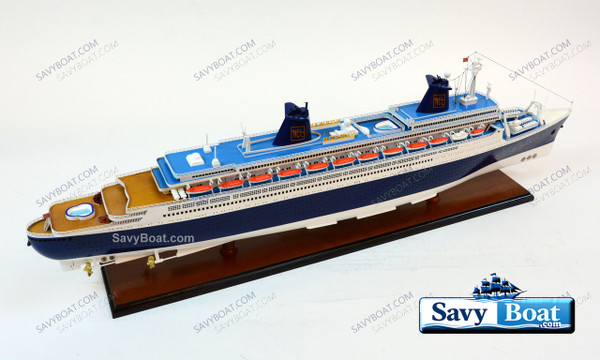 SS NORWAY CRUISE SHIP