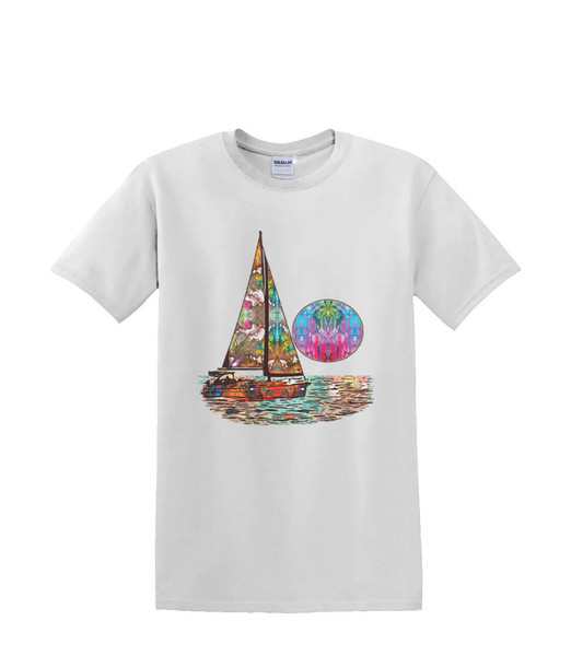 SAILBOAT SUNRISE NEON T-SHIRT