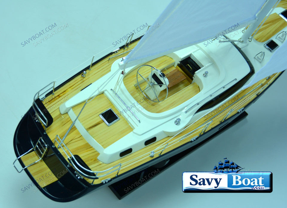 OYSTER 54 SAILING YACHT