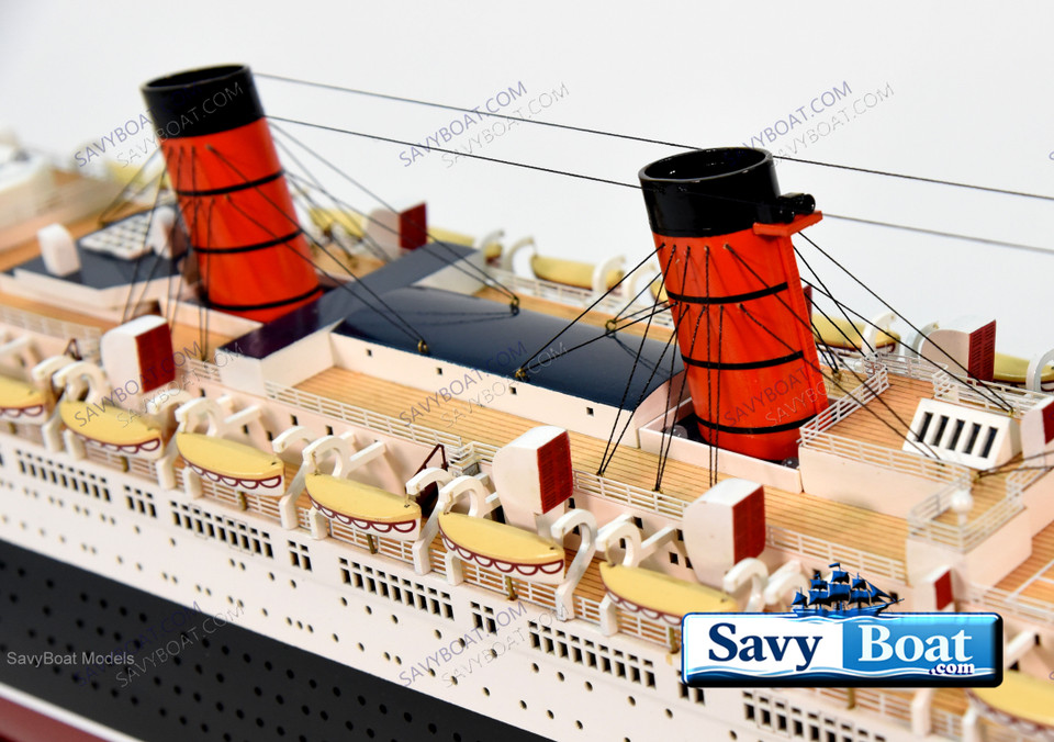 SS POSEIDON LIGHTED OCEAN LINER