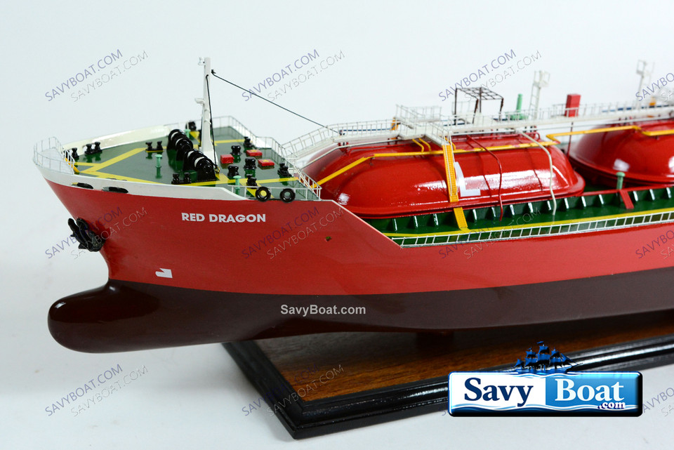 RED DRAGON GAS TANKER SHIP