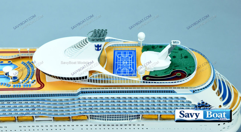 MS NAVIGATOR OF THE SEAS LIGHTED CRUISE SHIP