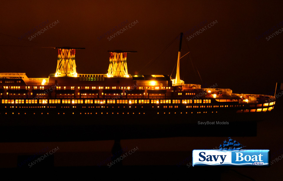 SS RAFFAELLO LIGHTED OCEAN LINER