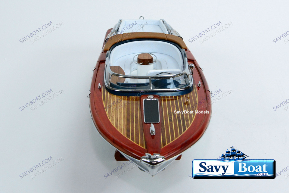 RIVA AQUARIVA 28" SPEEDBOAT SEEN IN GOLDEN EYE AND OCEAN TWELVE