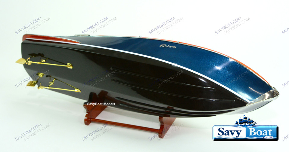 RIVA AQUARIVA 28" SPEEDBOAT SEEN IN GOLDEN EYE AND OCEAN TWELVE