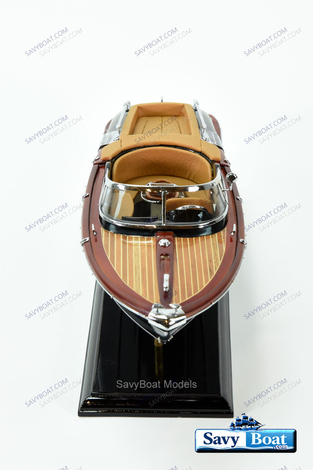 RIVA AQUARIVA 20" SPEEDBOAT SEEN IN GOLDEN EYE AND OCEAN TWELVE