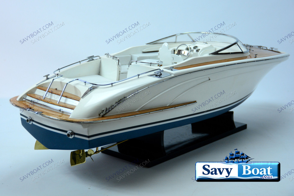 RIVA RAMA 35" SPEEDBOAT PLATINUM EDITION