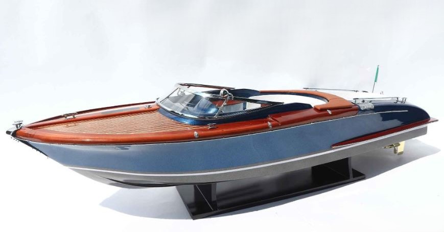 2010 RIVA AQUARIVA 28" GUCCI SPEEDBOAT BL