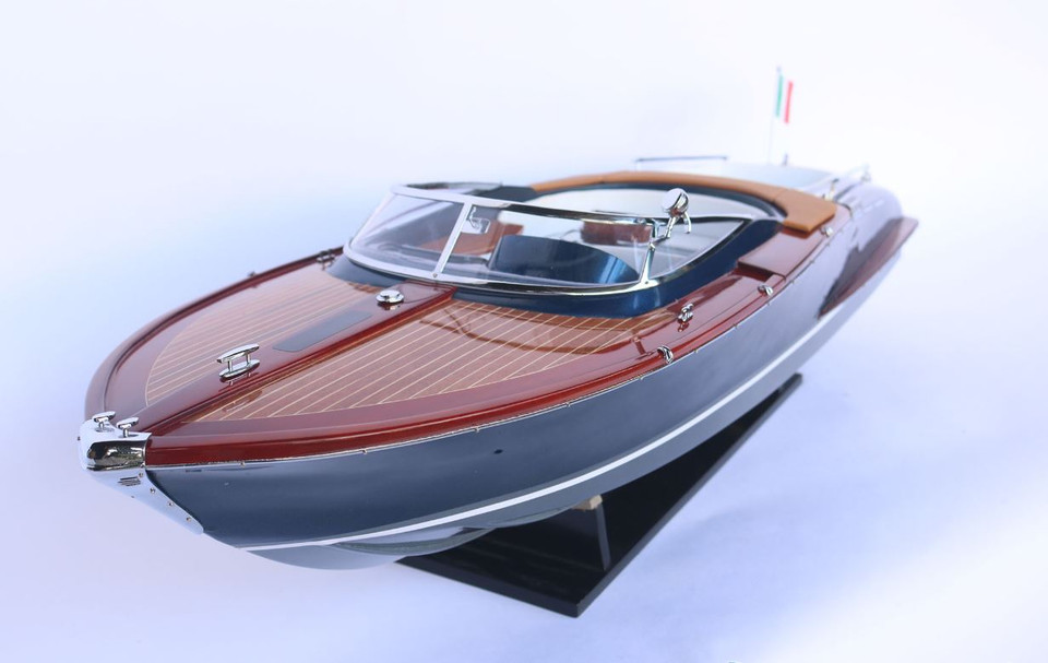 2010 RIVA AQUARIVA 28" GUCCI SPEEDBOAT BL