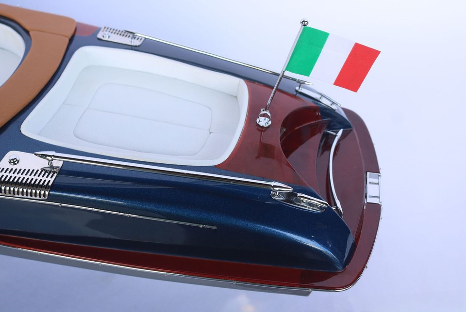 2010 RIVA AQUARIVA 28" GUCCI SPEEDBOAT BL