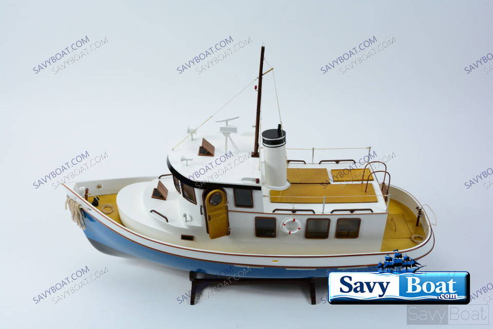 LORD NELSON RC READY VICTORY TUG BOAT