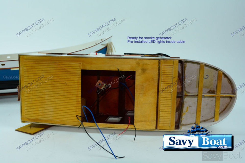 LORD NELSON RC READY VICTORY TUG BOAT