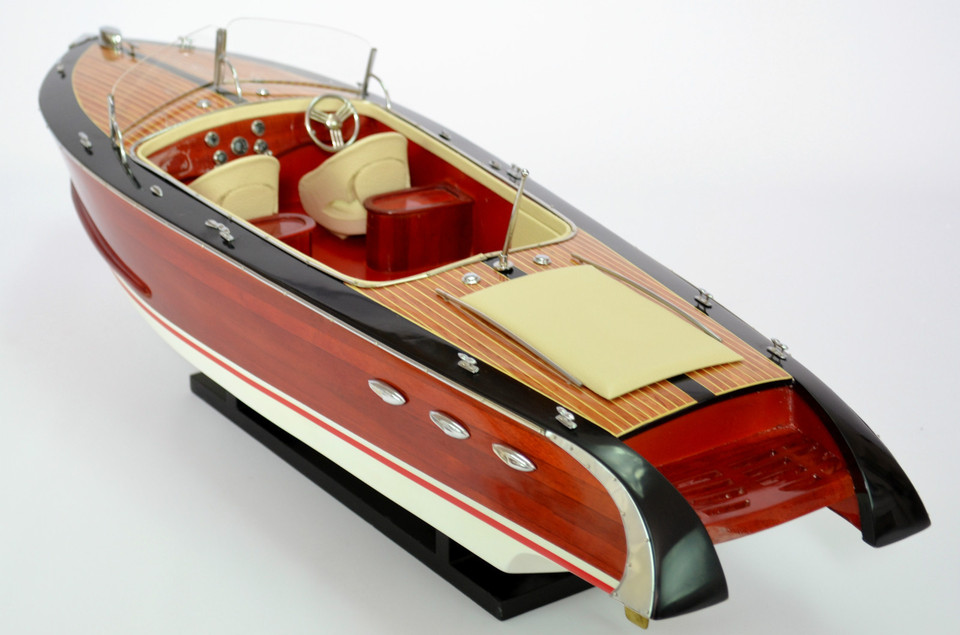 STANCRAFT SHOOTER SPEED BOAT