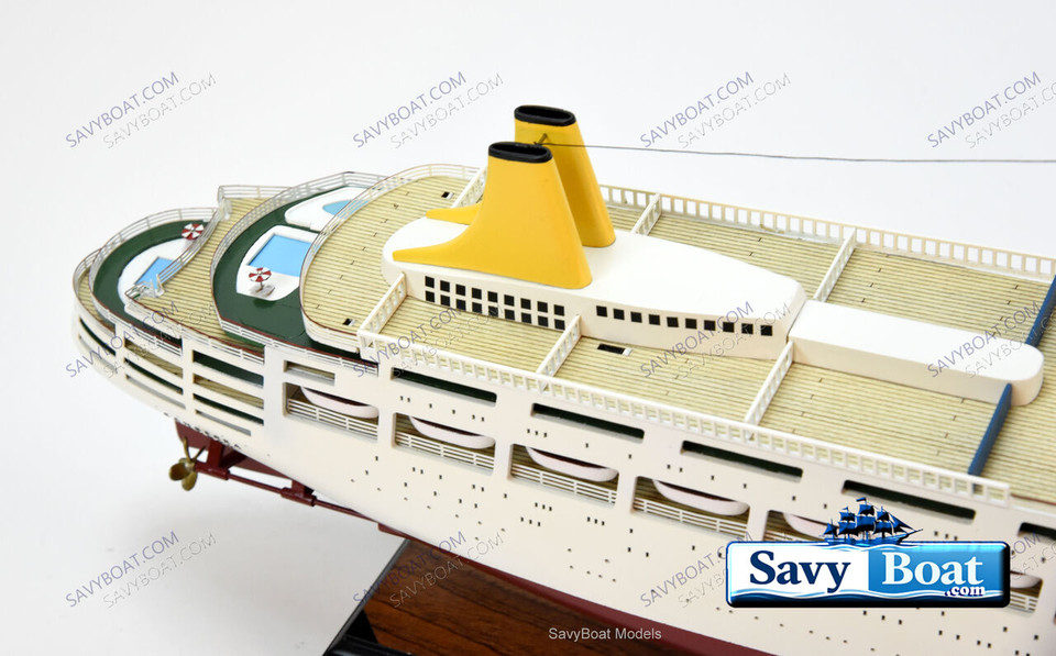 SS CANBERRA OCEAN LINER