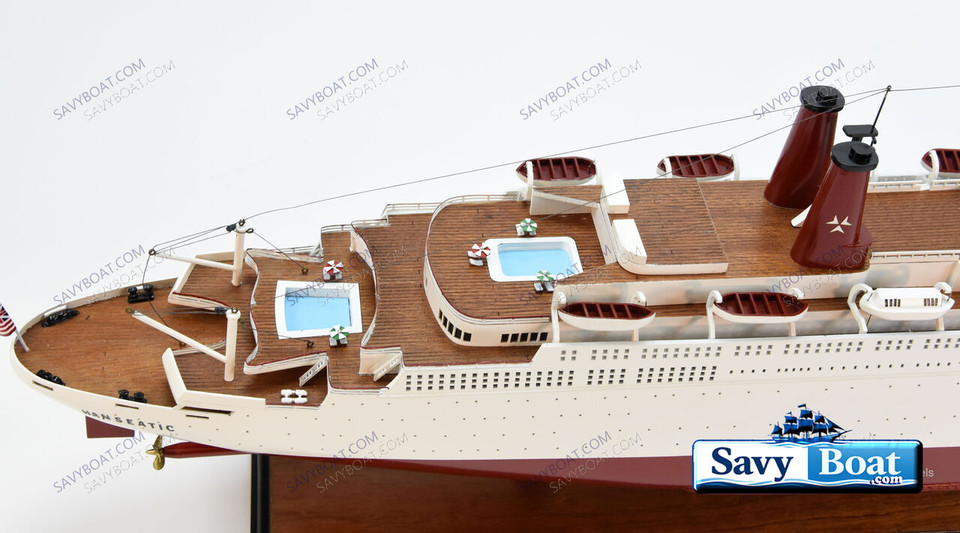 SS HANSEATIC OCEAN LINER
