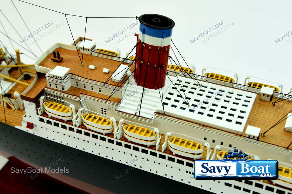SS LEVIATHAN OCEAN LINER