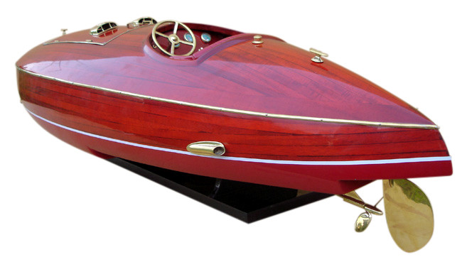 FLYER CLASSIC SPEED BOAT