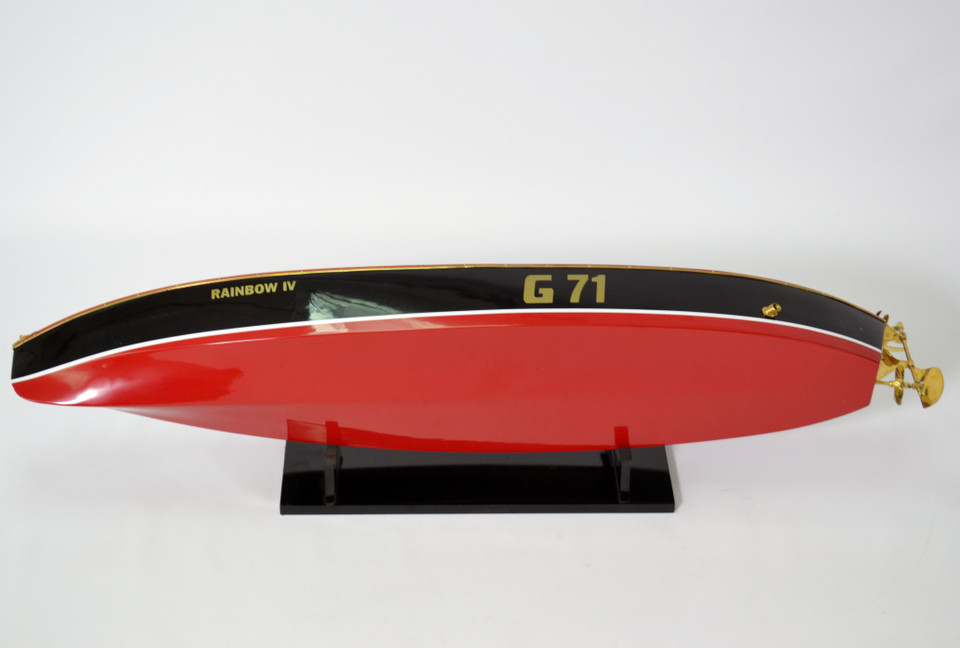 RAINBOW IV CLASSIC RACING SPEED BOAT