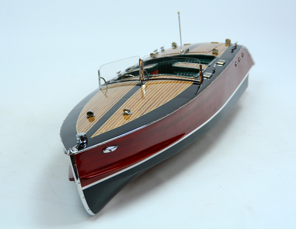 STANCRAFT LITESPEED CLASSIC SPEED BOAT