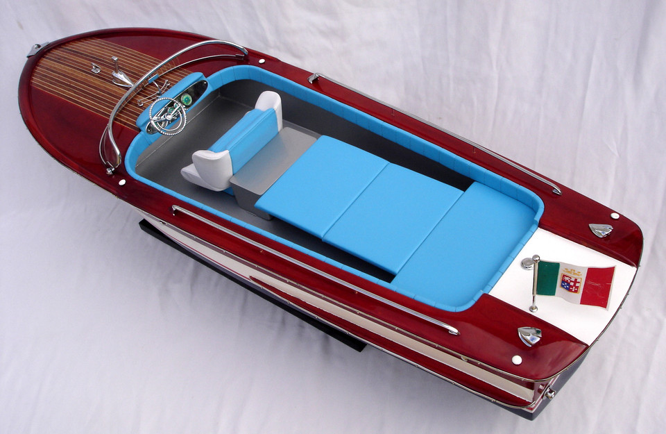 1967-72 RIVA JUNIOR SPEEDBOAT