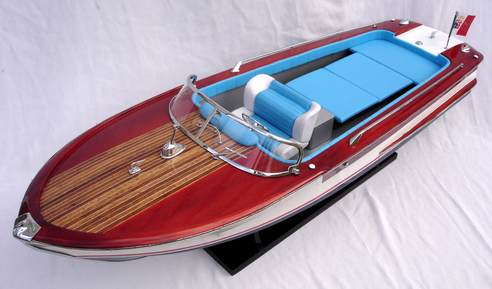 1967-72 RIVA JUNIOR SPEEDBOAT