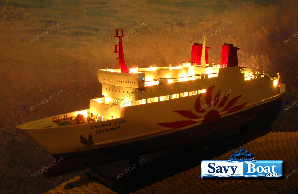 SUNFLOWER SUPPORO LIGHTED LONG DISTANCE FERRY