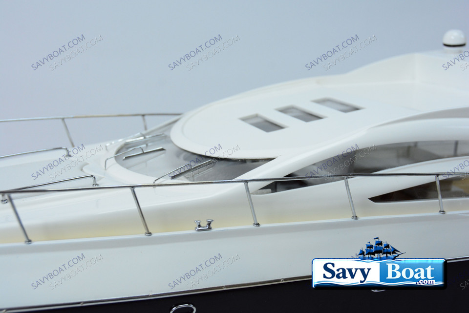 SUNSEEKER PREDATOR 62 MOTORYACHT