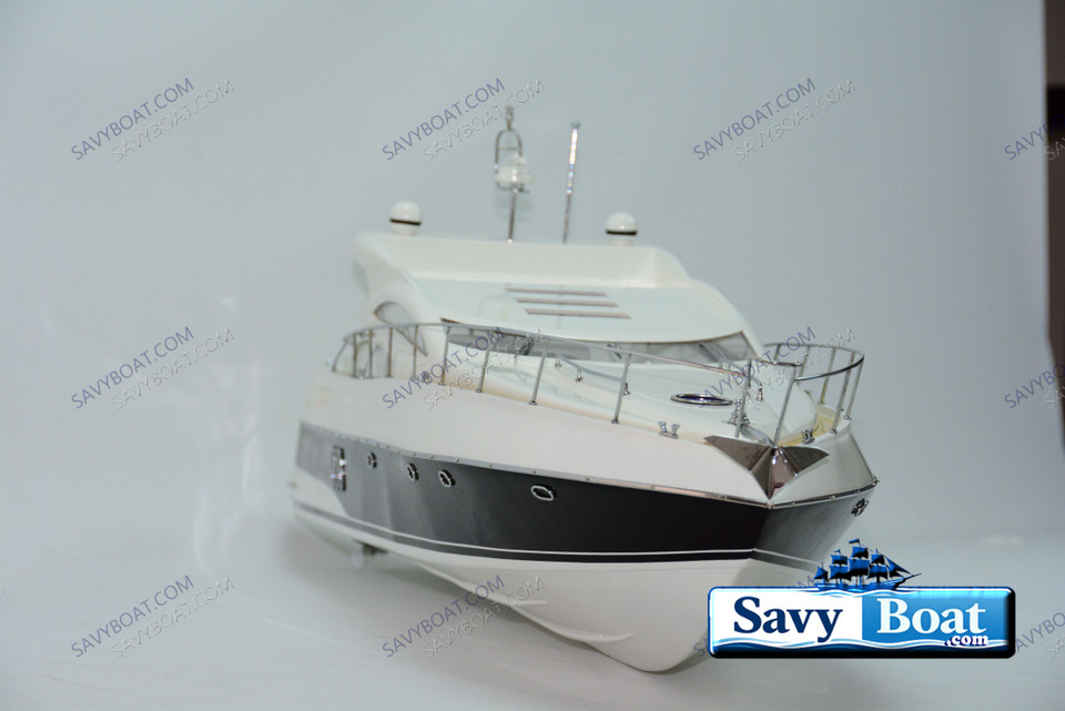 SUNSEEKER PREDATOR 62 MOTORYACHT