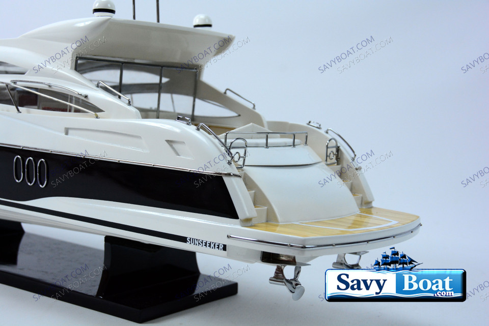 SUNSEEKER PREDATOR 62 MOTORYACHT