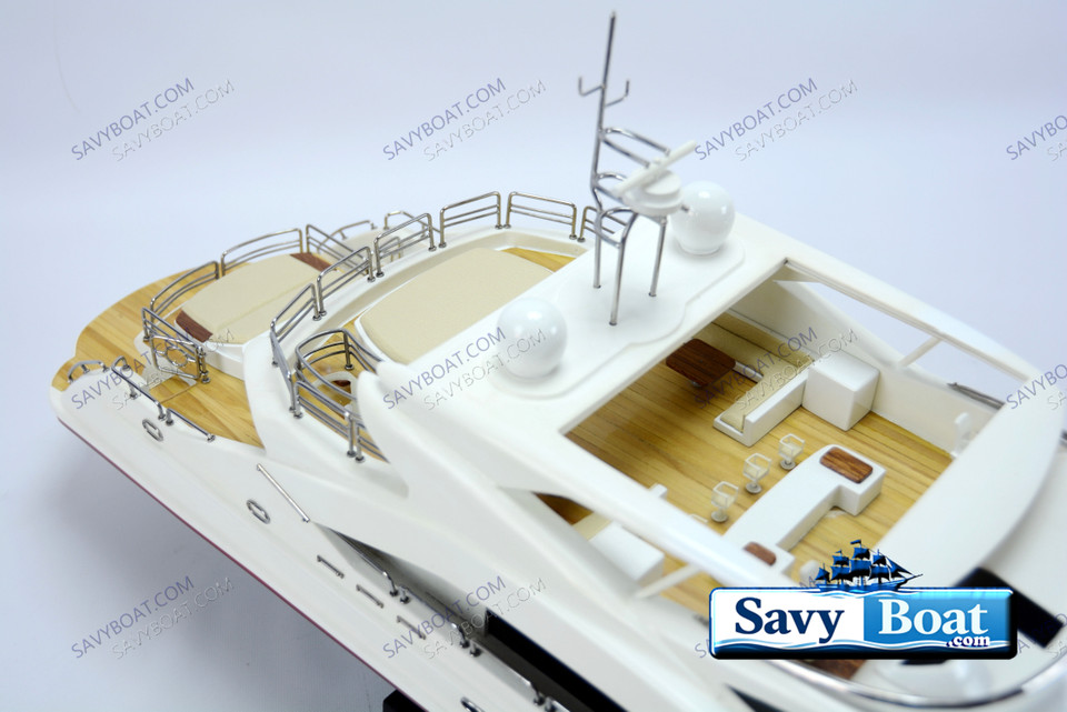 SUNSEEKER PREDATOR 130 MOTORYACHT