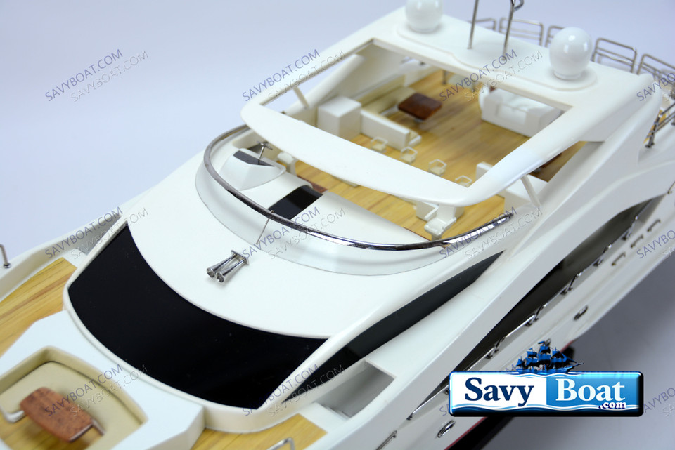 SUNSEEKER PREDATOR 130 MOTORYACHT