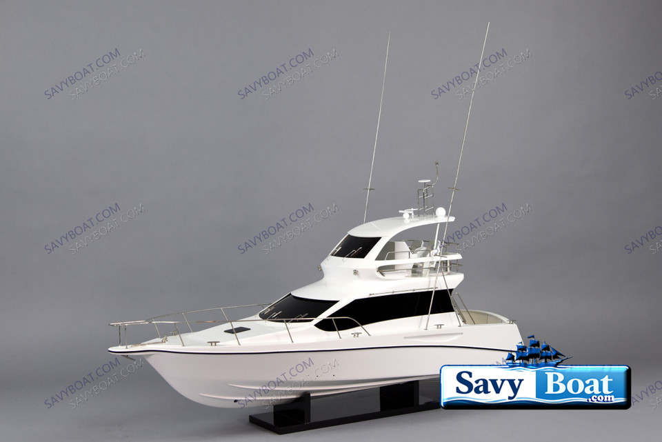 TOYOTA PONAM 35 MOTOR YACHT