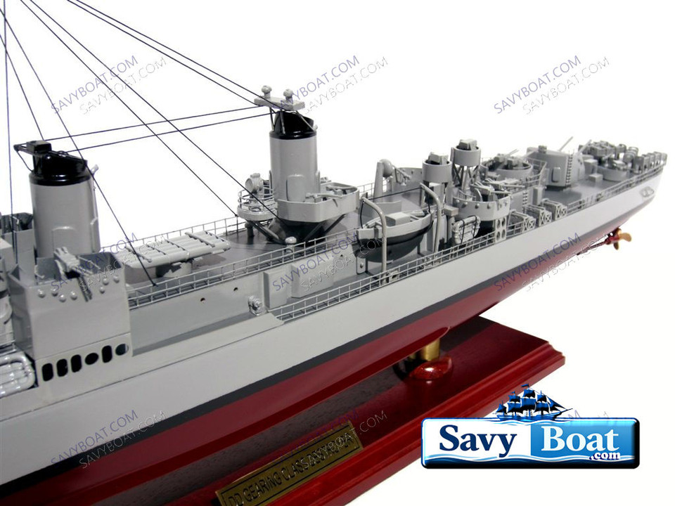 USS GEARING (DD-710) - GEARING CLASS DESTROYER