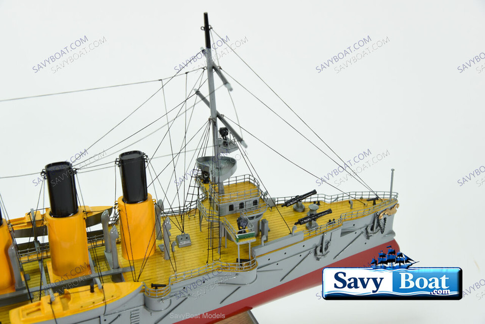 VARYAG RUSSIAN PROTECTED CRUISER (red hull)