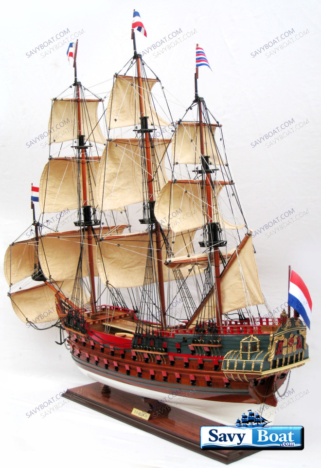 De ZEVEN PROVINCIEN TALL SHIP (painted hull w/sails)