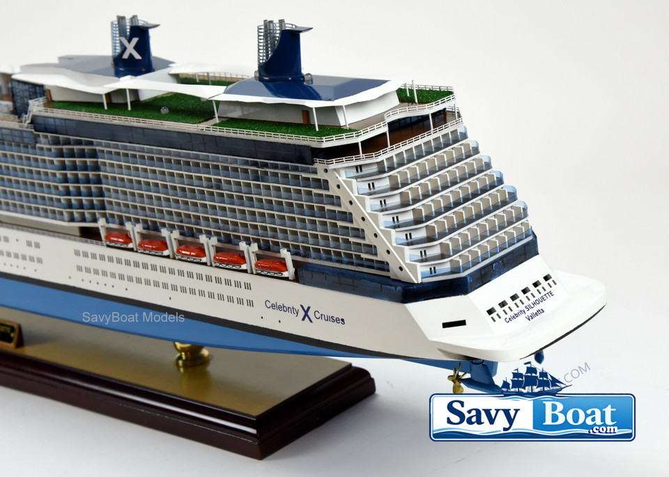 CELEBRITY SILHOUETTE LIGHTED CRUISE SHIP