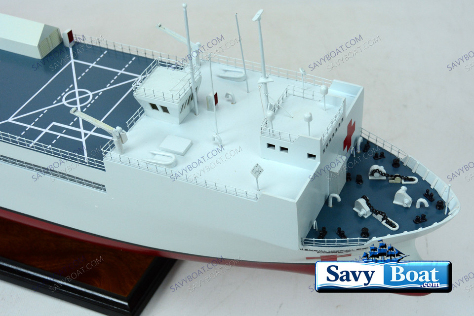 USNS COMFORT (T-AH-20) HOSPITAL SHIP