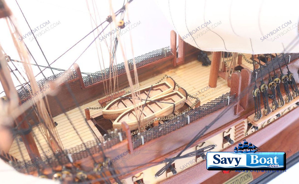 USS CONSTITUTION 25"