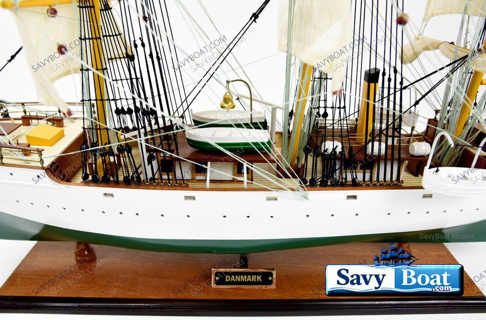 DANMARK TRAINING TALL SHIP