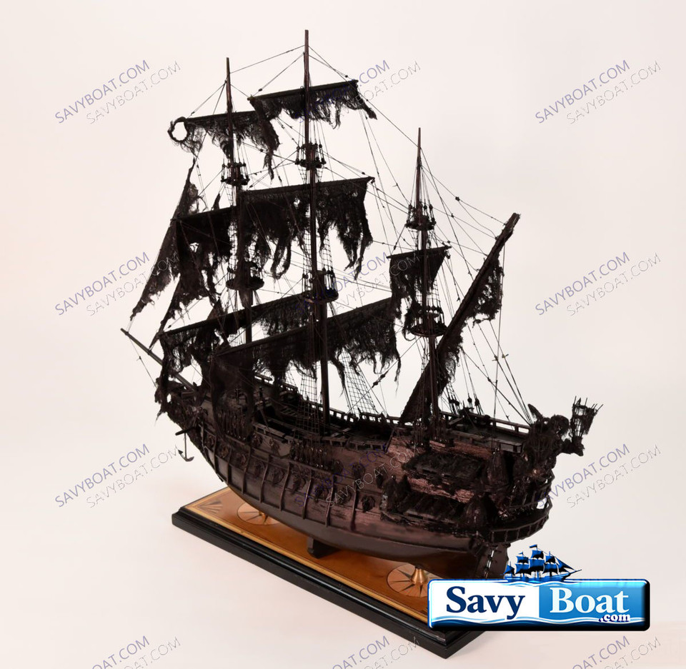 FLYING DUTCHMAN PIRATE SHIP