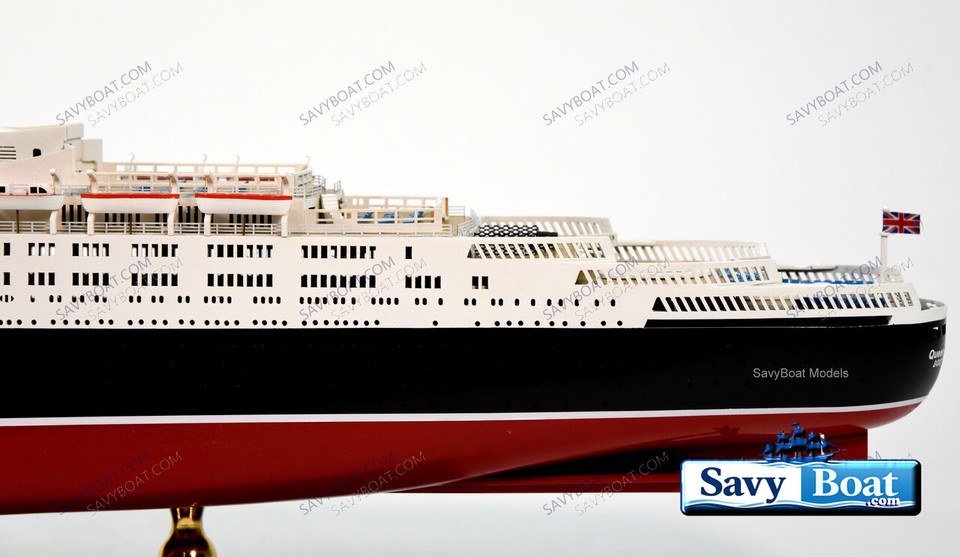 MS QUEEN ELIZABETH II (QE2) OCEAN LINER