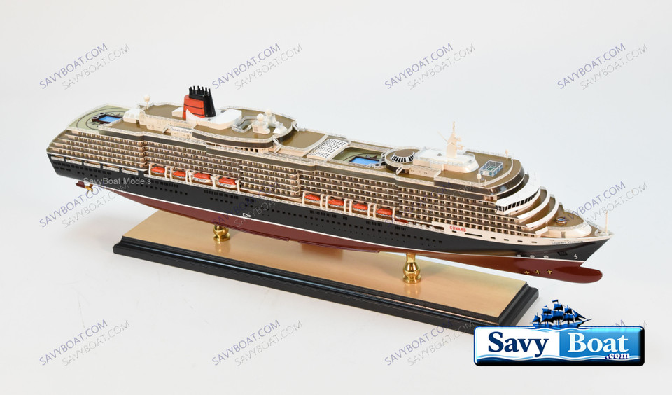 MS QUEEN VICTORIA  LIGHTED OCEN LINER